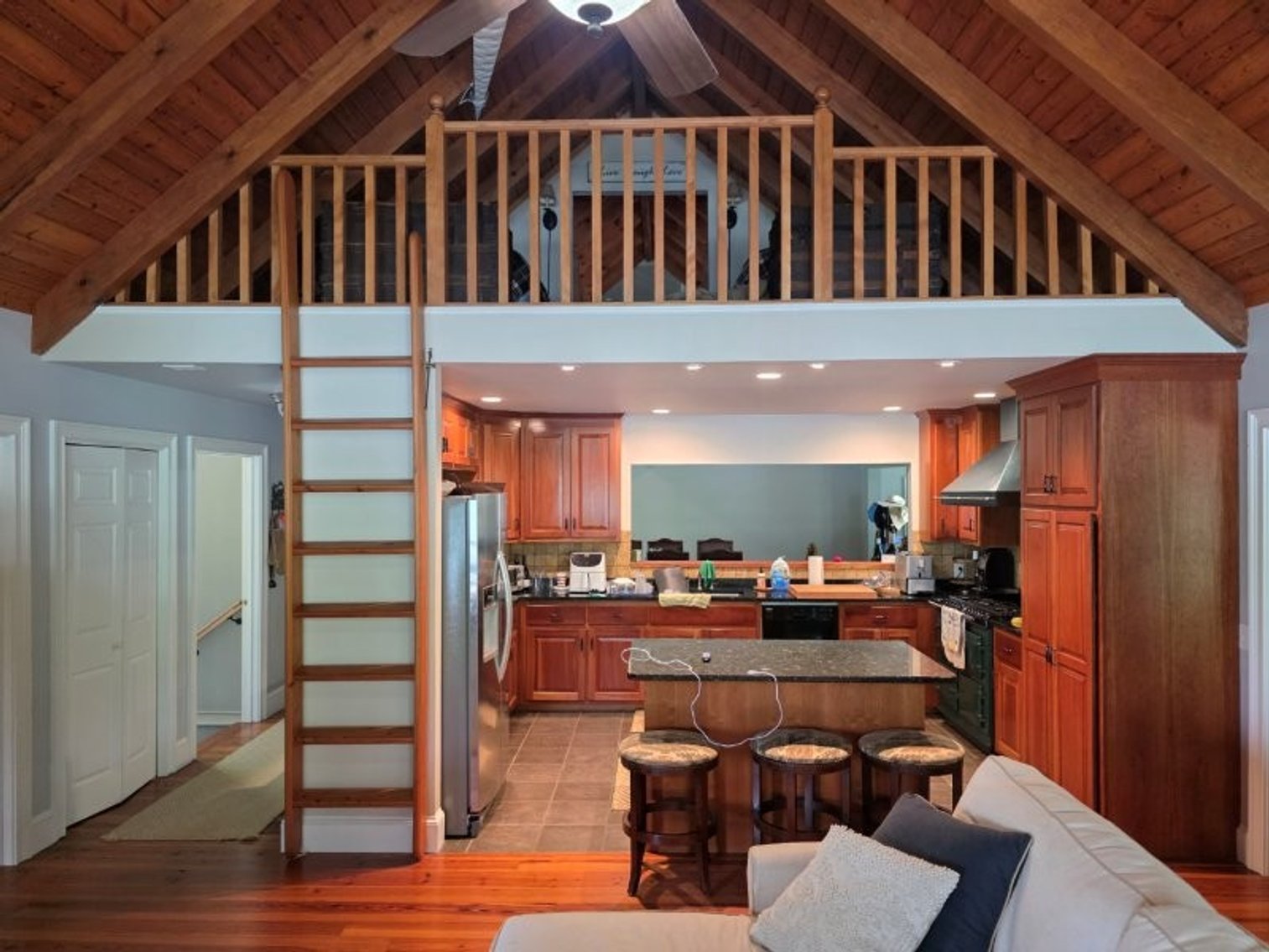 Image for Lake Burton Foreclosure Auction