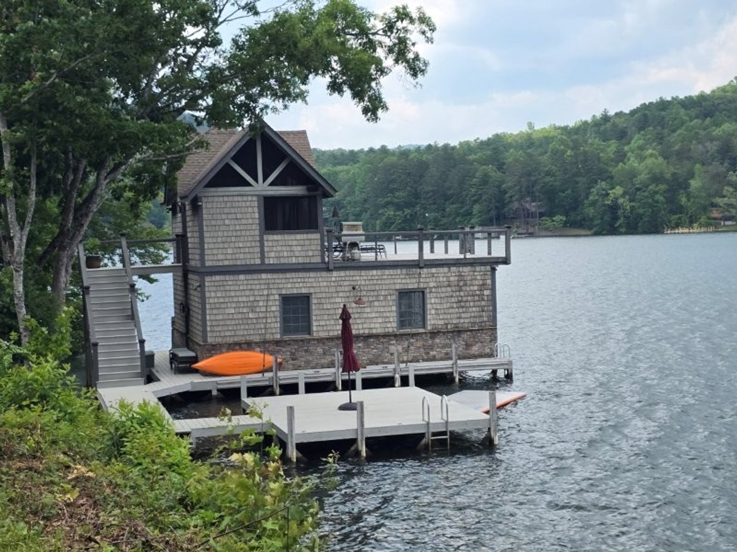 Image for Lake Burton Foreclosure Auction