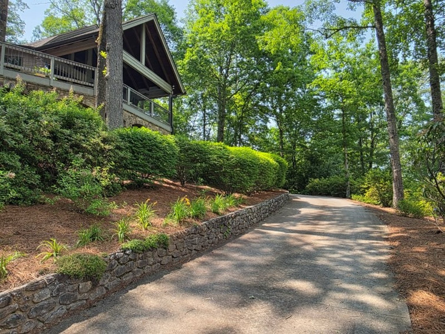 Image for Lake Burton Foreclosure Auction