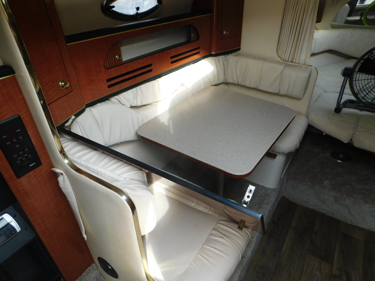 Image for 2001 Sea Ray Sundancer w/ 2024 Tarp Trailer