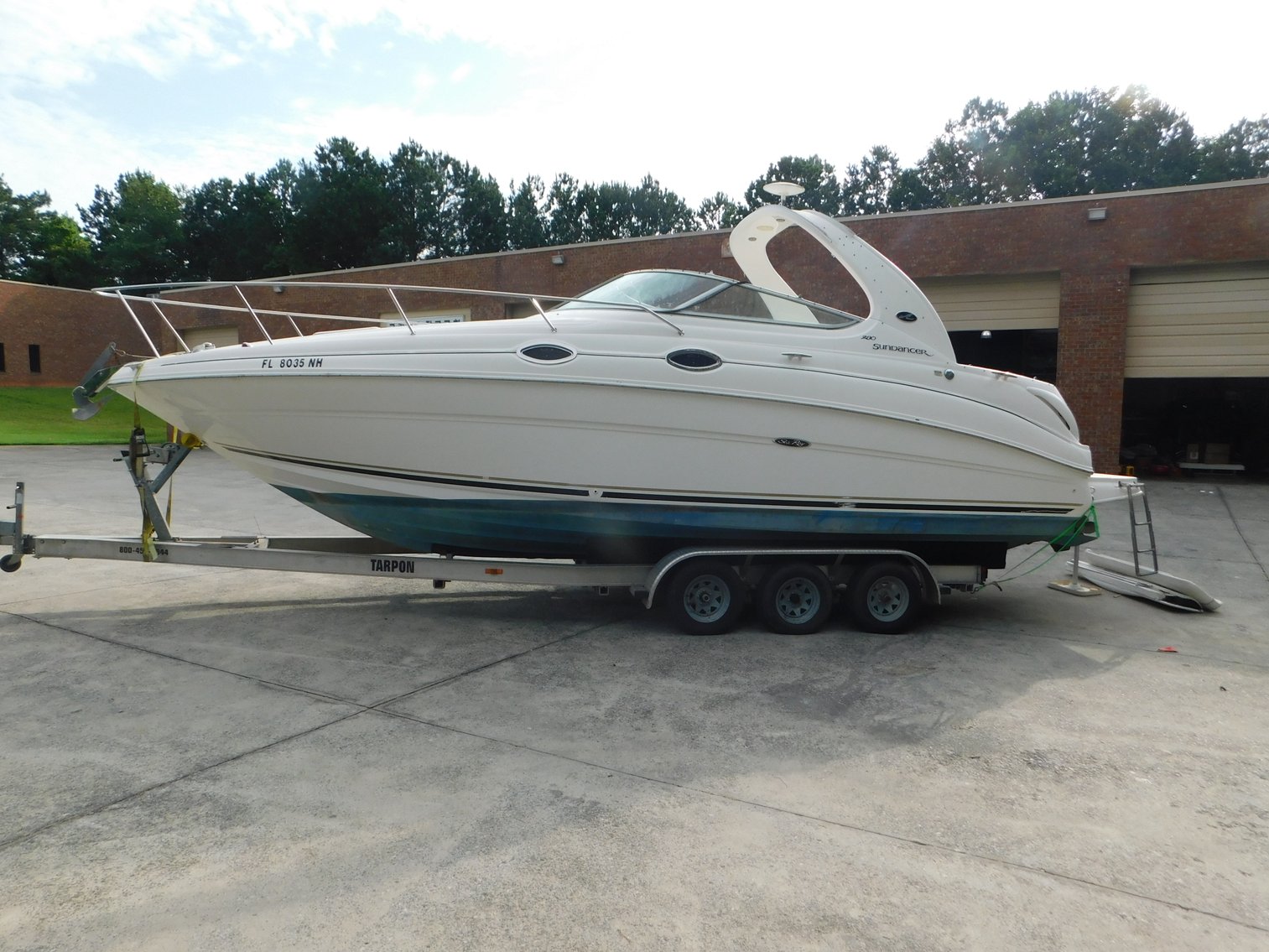 Image for 2001 Sea Ray Sundancer w/ 2024 Tarp Trailer