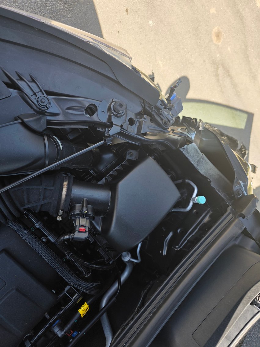 Image for 2018 Buick Encore Selling by Order of Magistrate Court