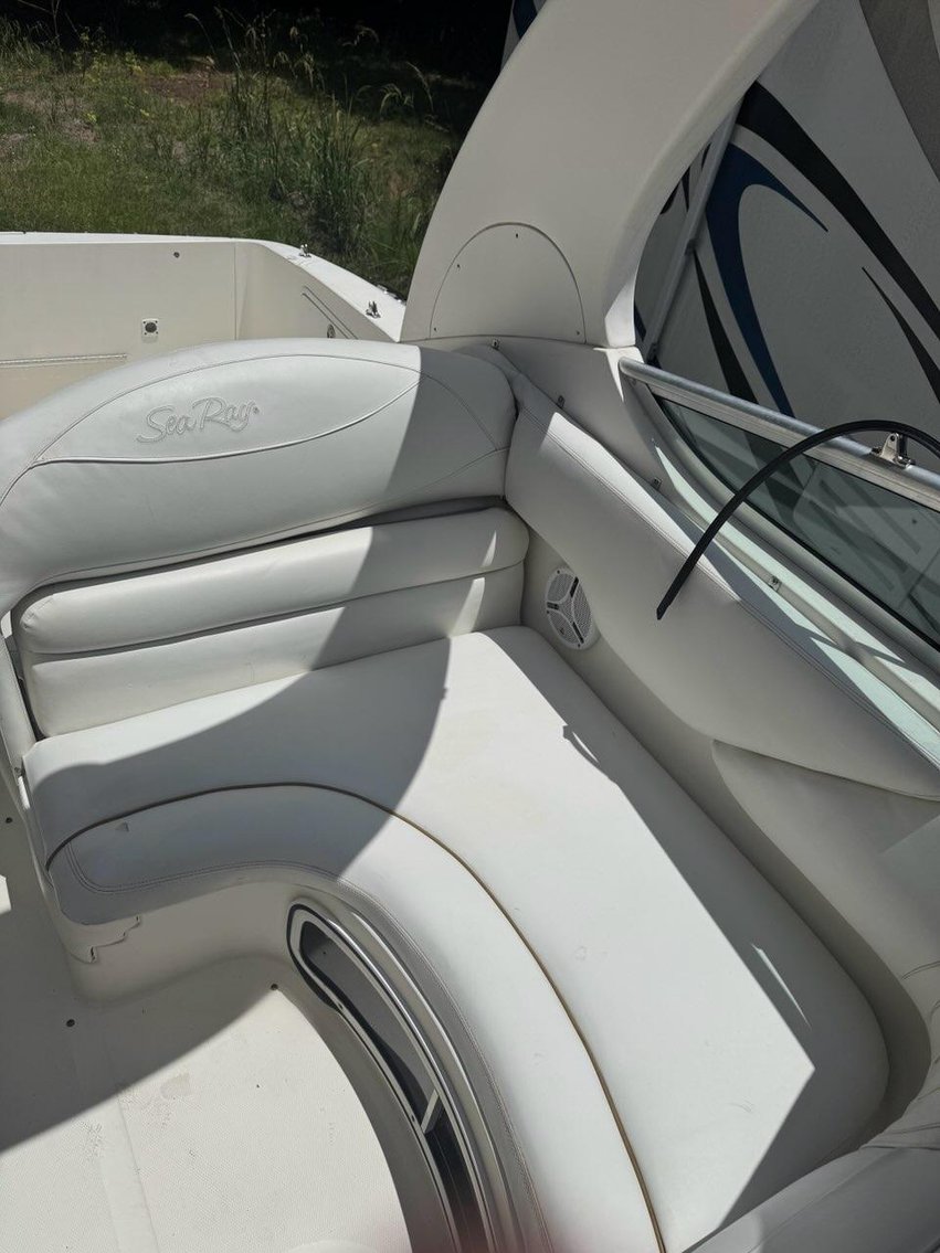 Image for 2001 Sea Ray Sundancer w/ 2024 Tarp Trailer