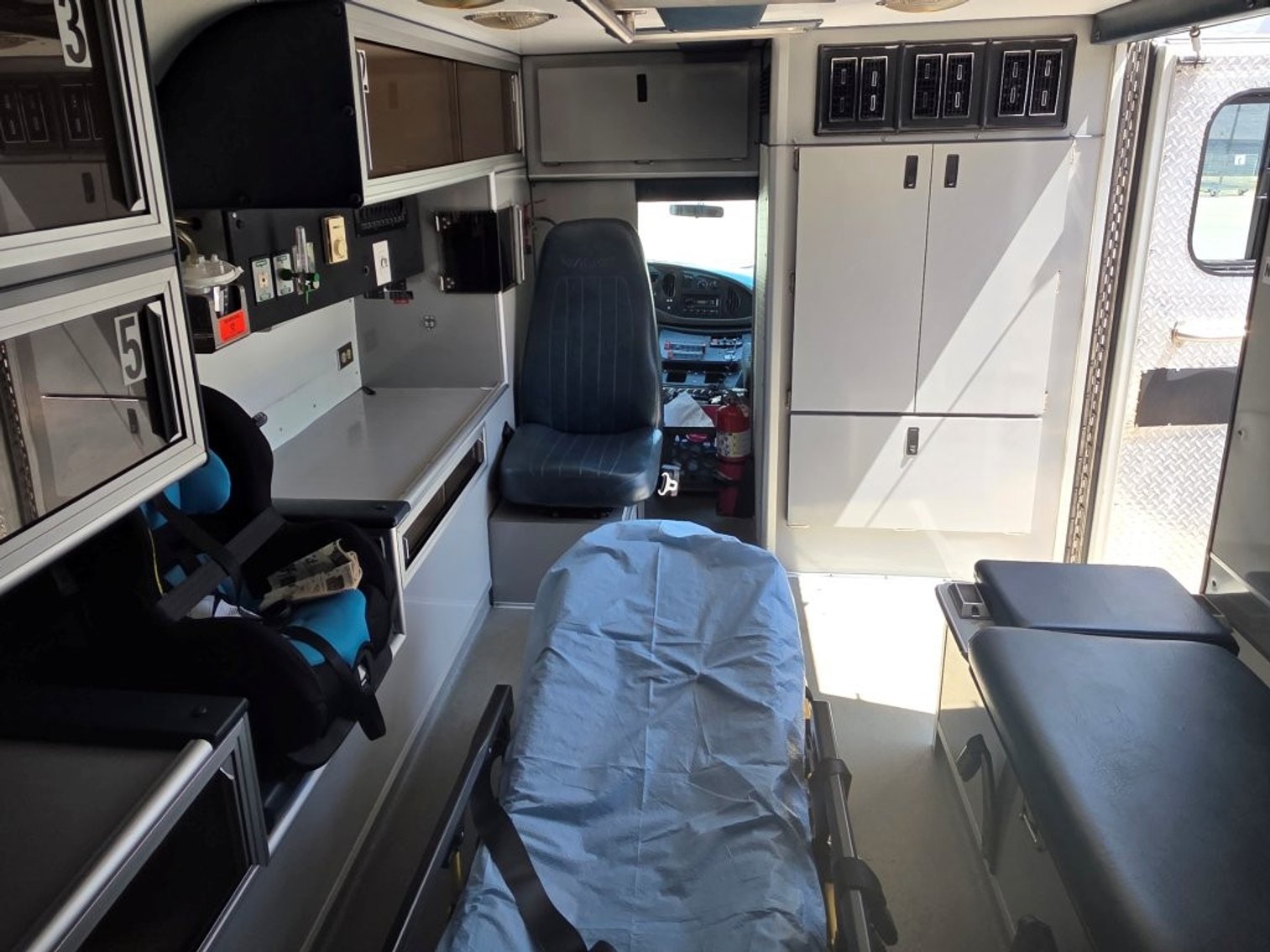 Image for Ambulances from Vital Care Medical Transport, LLC