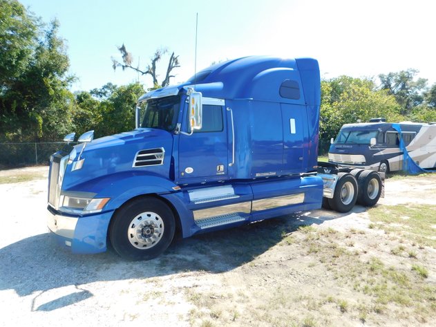 Image for 2019 Western Star 5700 XE Set Back Axle w/Sleeper