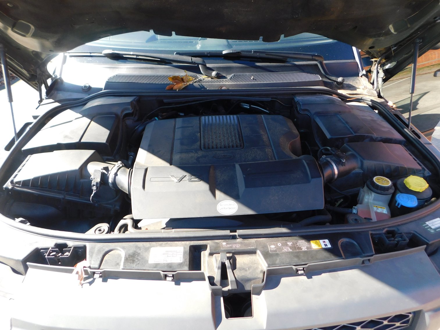 Image for Aston Martin, Escalade and Range Rovers!