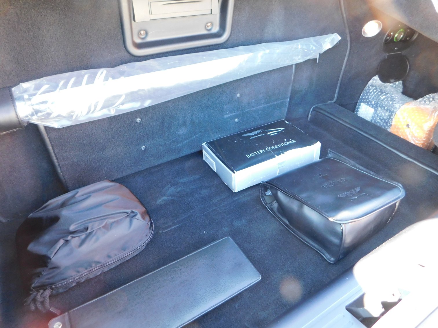 Image for Aston Martin, Escalade and Range Rovers!