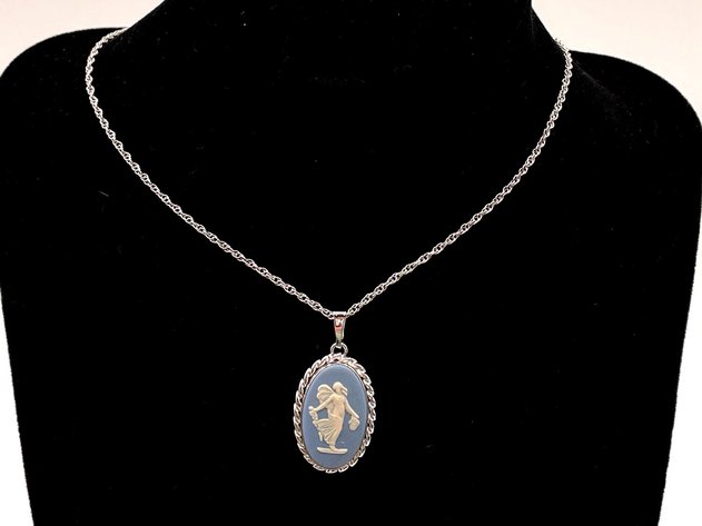 Image for 2025 Valentine's Day Fine and Costume Jewelry