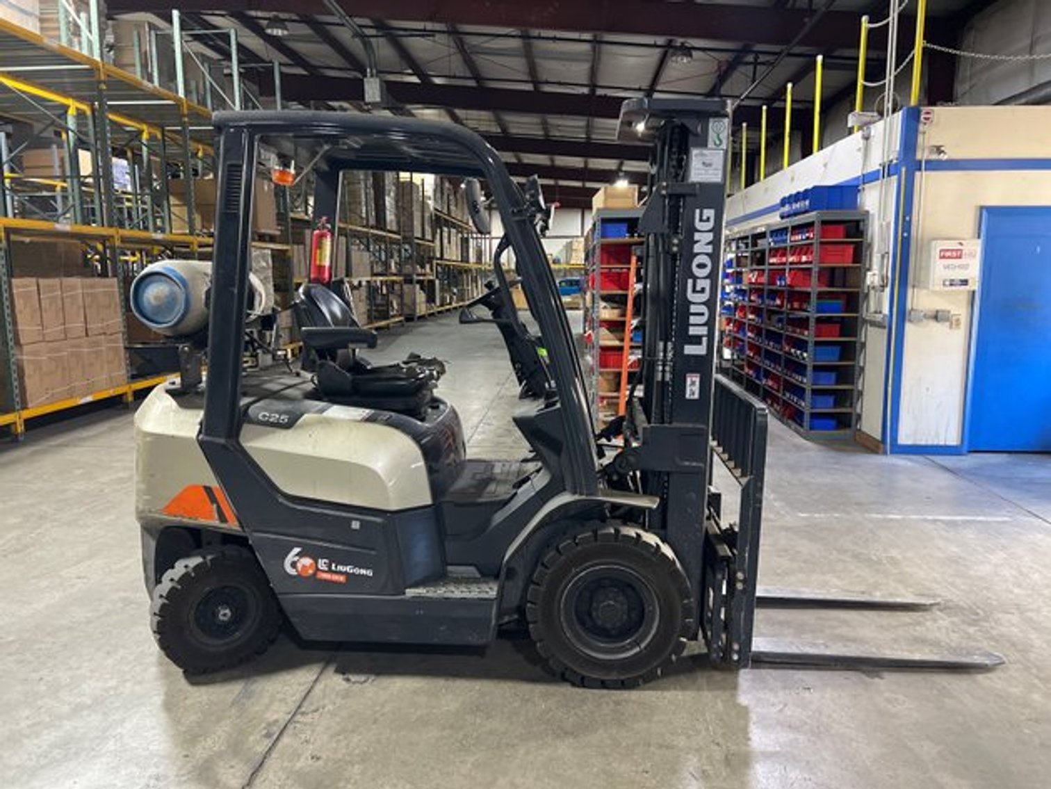 Image for Giagni and Pelham & White Warehouse Liquidation Auction