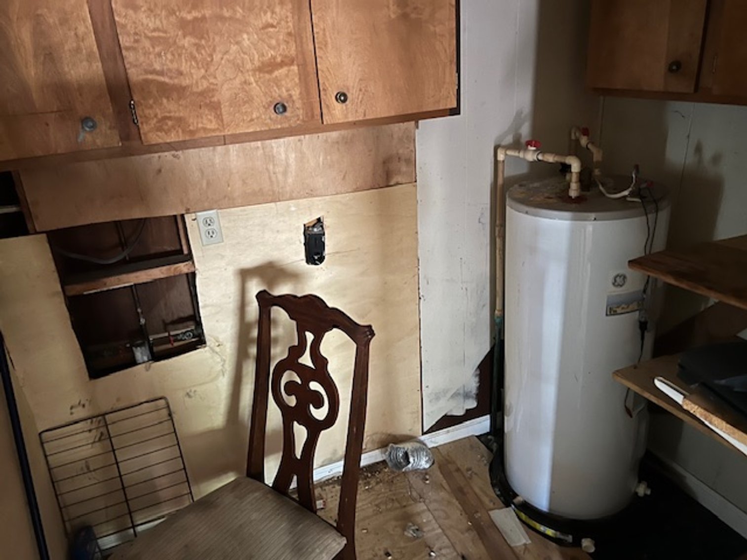 Image for Bankruptcy Real Estate Auction: 110 Roy Street, Williston, SC