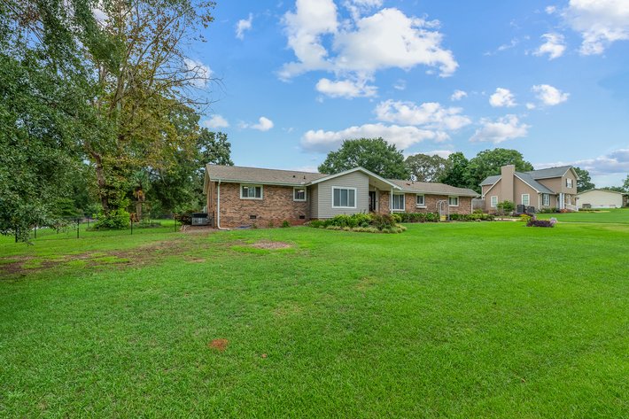 Image for Real Estate Auction: 302 Stonehaven Drive, Anderson, SC