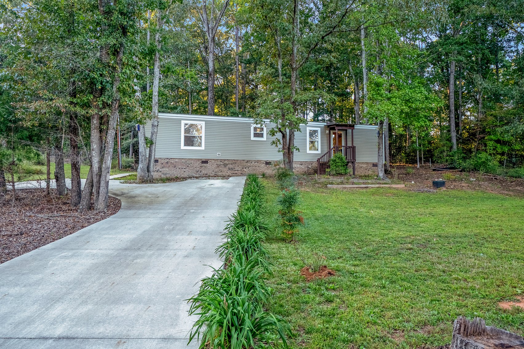 Image for Real Estate Auction: 113 Oak Knoll Drive, Townville, SC