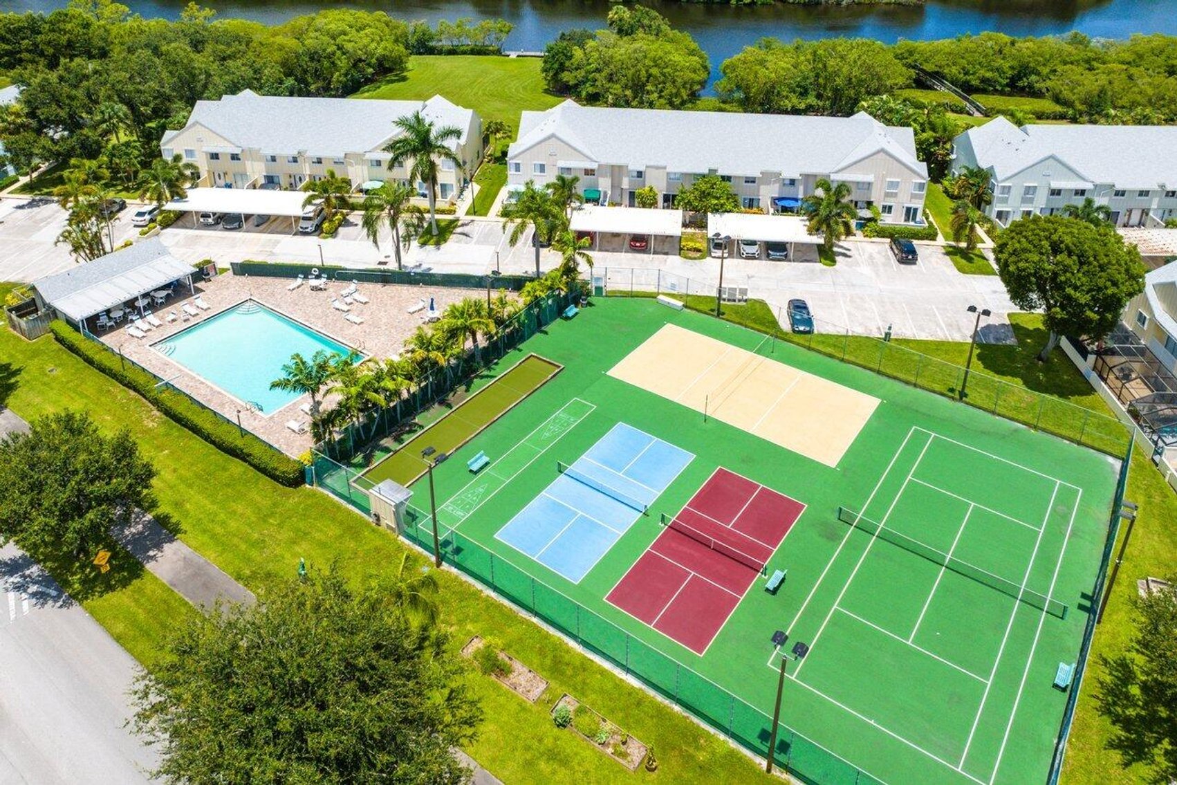 Image for Quintessential Florida Living at ABSOLUTE AUCTION!