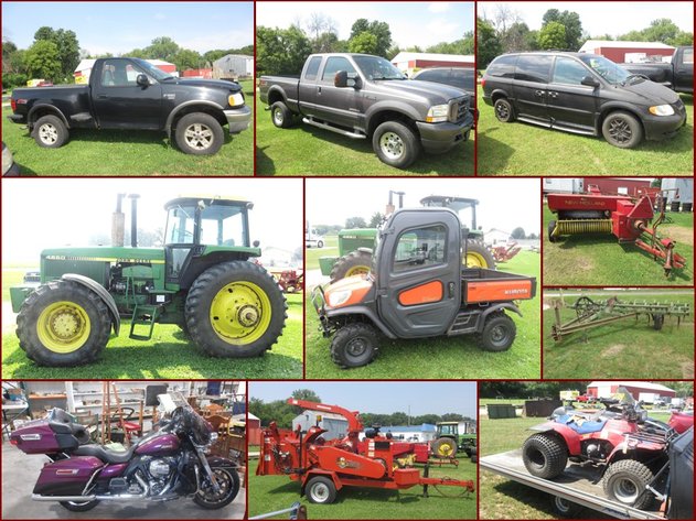 John Deere 4850 Tractor, Tools and Outdoor (gold tag)