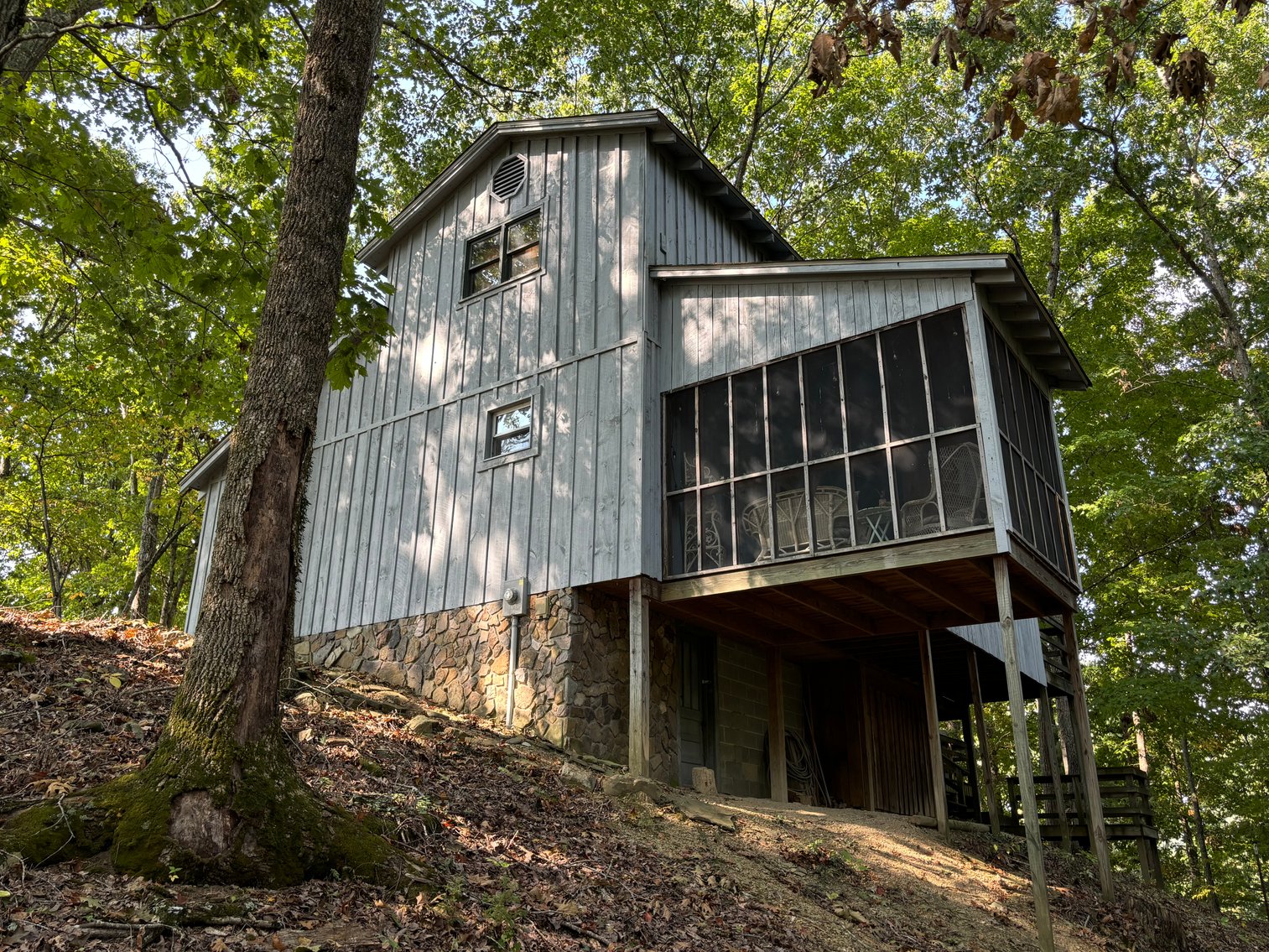 Image for 901 BRISTOL CAVERNS HIGHWAY  BRISTOL, TN 37620