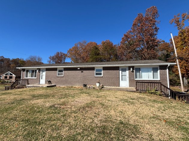 222 2nd AVENUE  BRISTOL, TN 37620