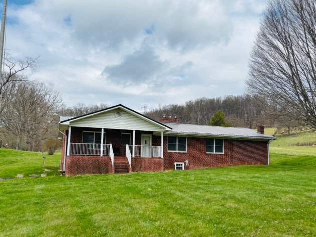 19327 KIMBERLIN ROAD  ABINGDON, VA 24210