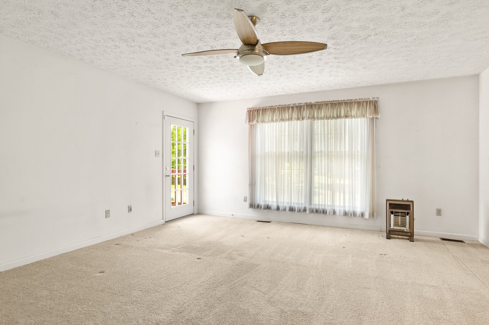 Image for Online and In Person Real Estate: 5308 Howery Road, Dublin, VA 24084