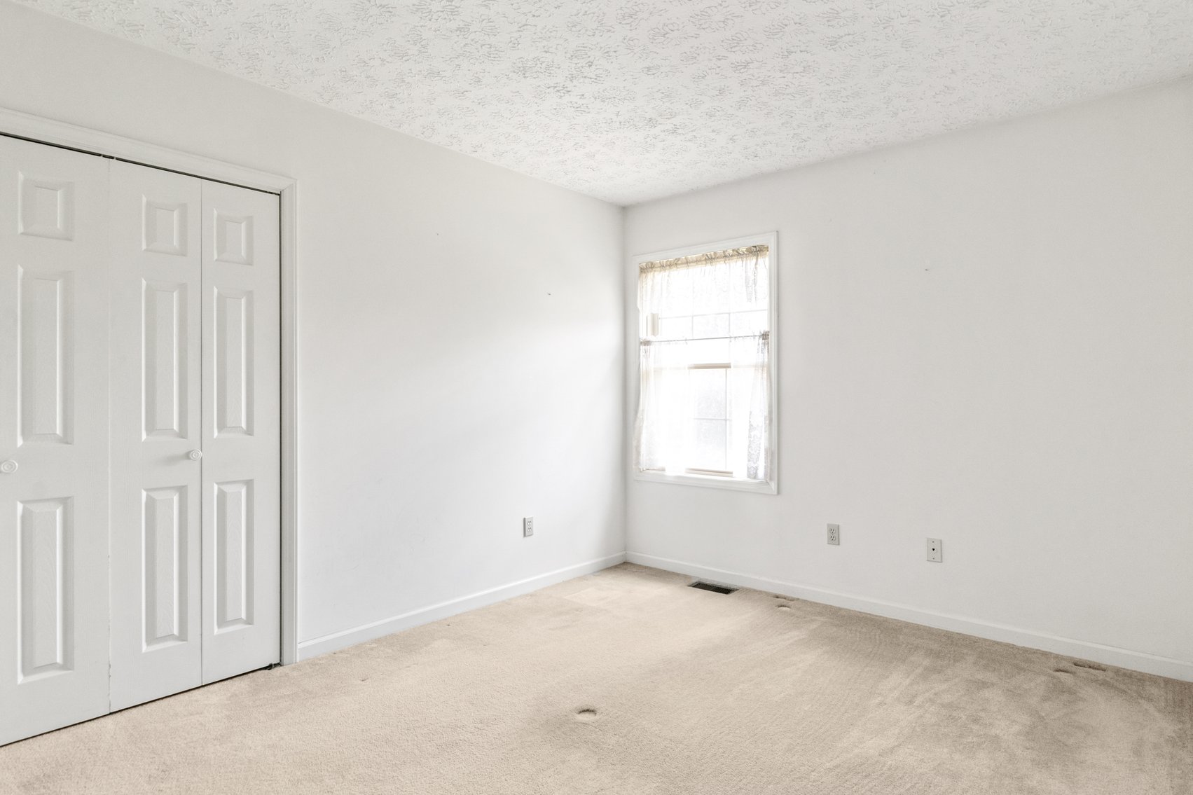 Image for Online and In Person Real Estate: 5308 Howery Road, Dublin, VA 24084