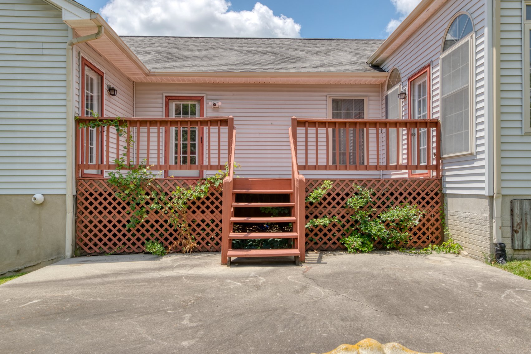 Image for Online and In Person Real Estate: 5308 Howery Road, Dublin, VA 24084