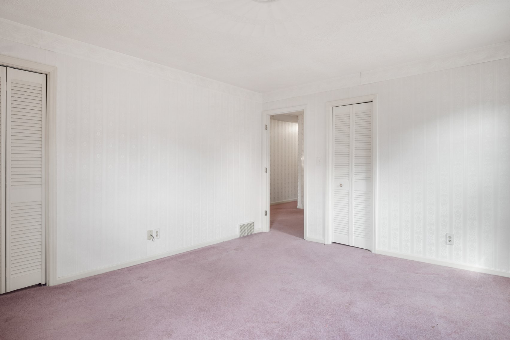 Image for Online and In Person Real Estate Auction: 1310 Hopkins Drive, Pulaski, VA 24301 October 18th, 2025 at 12 Noon