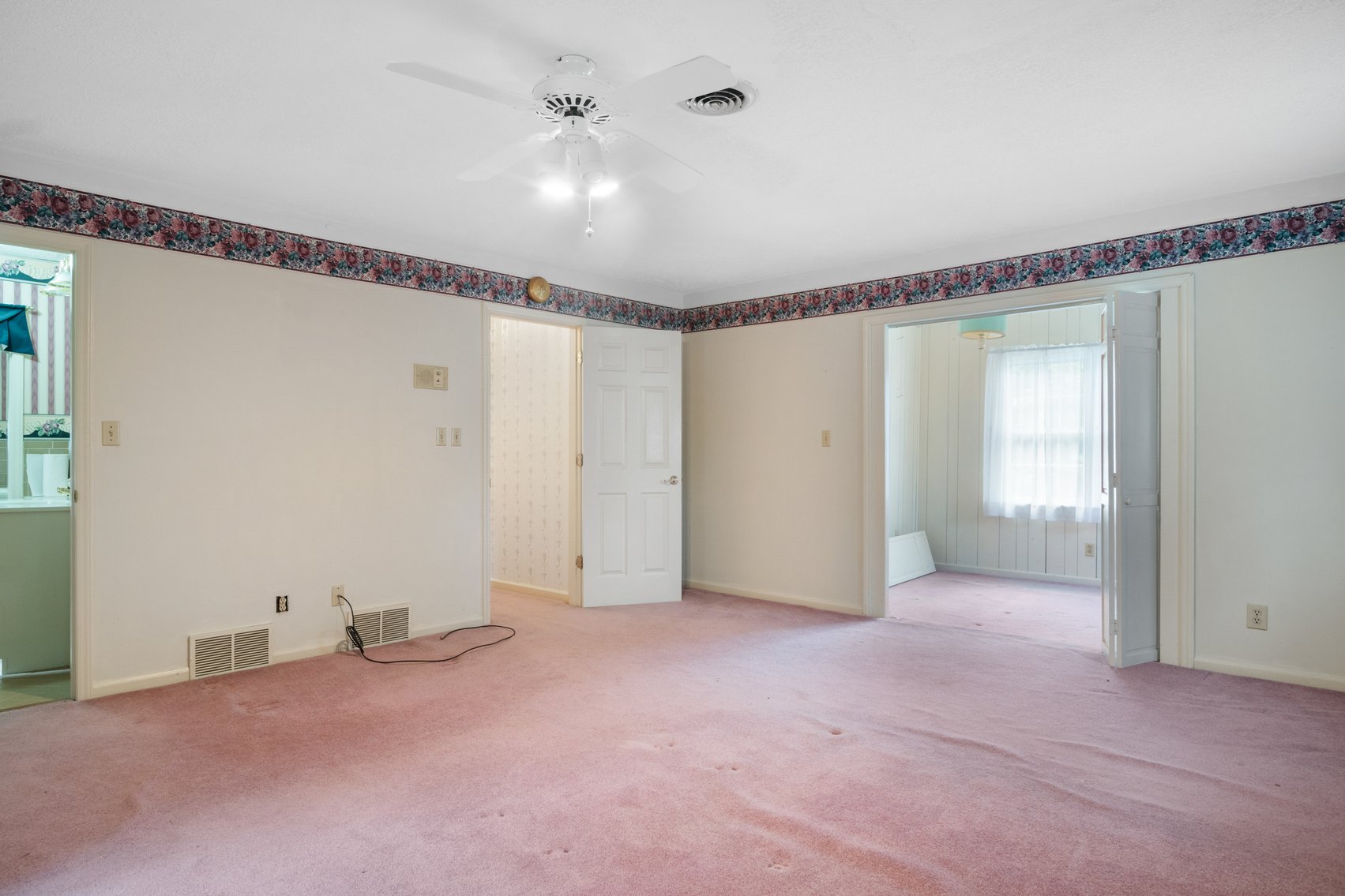 Image for Online and In Person Real Estate Auction: 1310 Hopkins Drive, Pulaski, VA 24301 October 18th, 2025 at 12 Noon