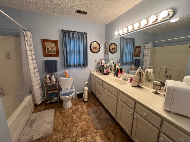 Image for LIVE AUCTION - 448 Big Oak Tree Road, Adairsville, Georgia 