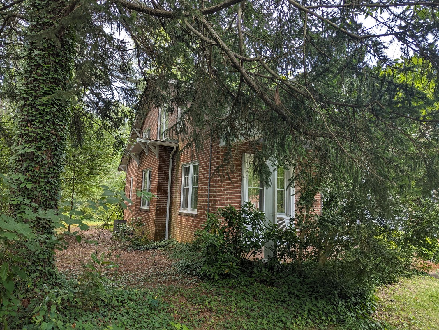 Image for Sold!!! $103,620 Real Estate Auction Lawrenceville, Va