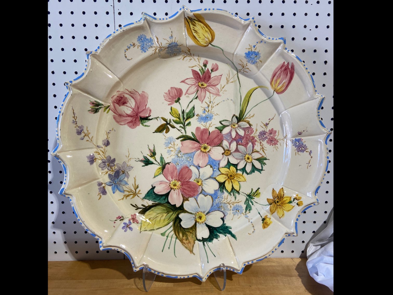 Image for New Year's Day LIVE Auction