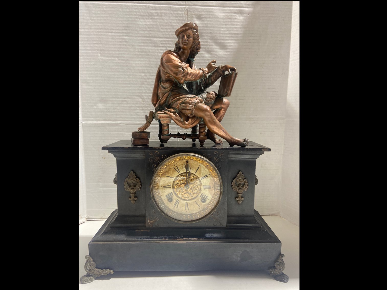 Image for New Year's Day LIVE Auction