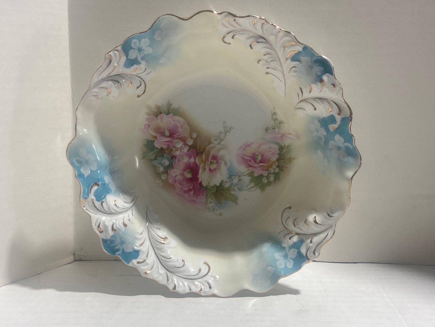 Image for New Year's Day LIVE Auction