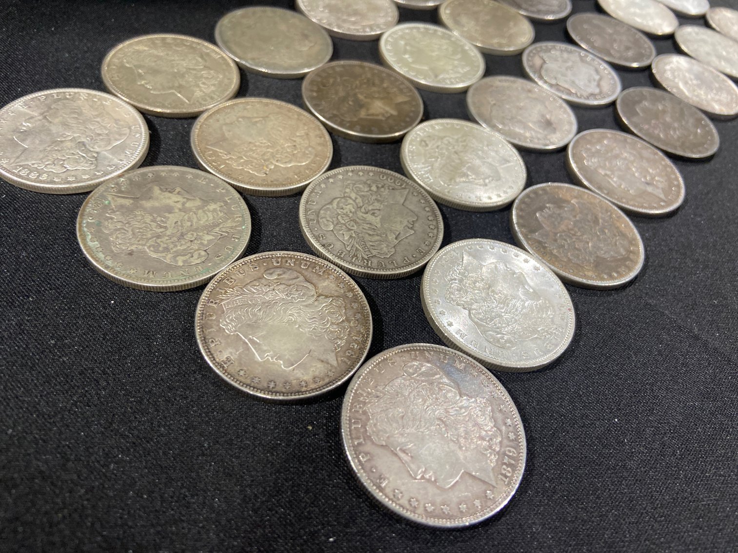 Image for New Year's Day LIVE Auction