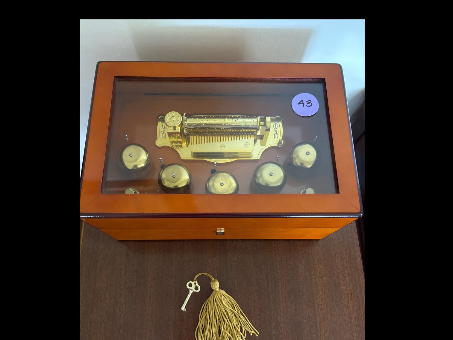 Image for 205 Crestwood Dr Selling Complete Contents of Home