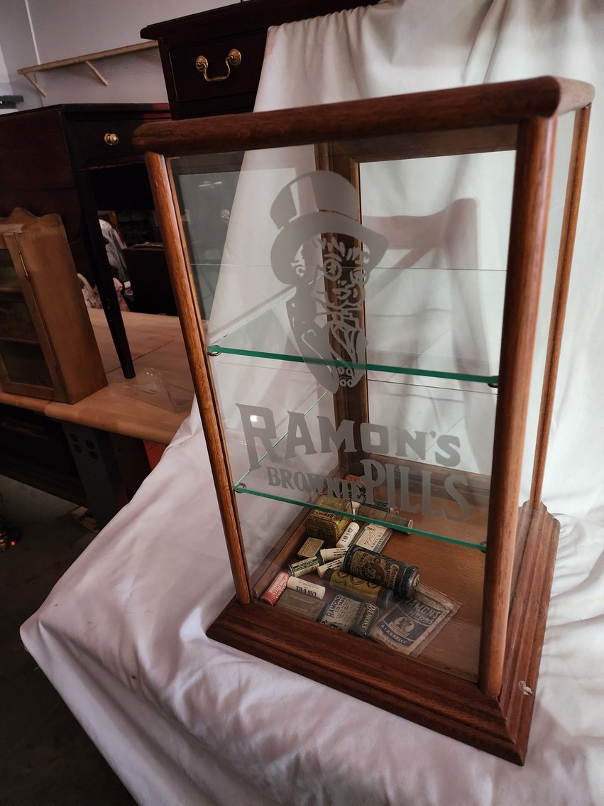 Image for New Year's Day LIVE Auction!