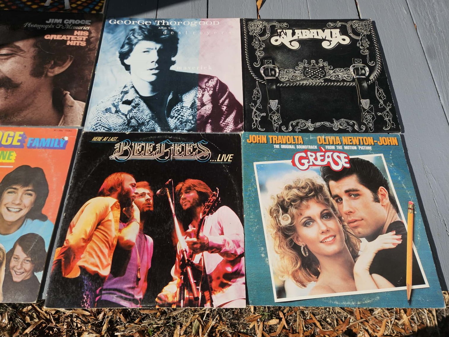 Image for Sold! Vinyl Vault 2: Rare Record & Signed Music Memorabilia Auction Results - $4,387 realized