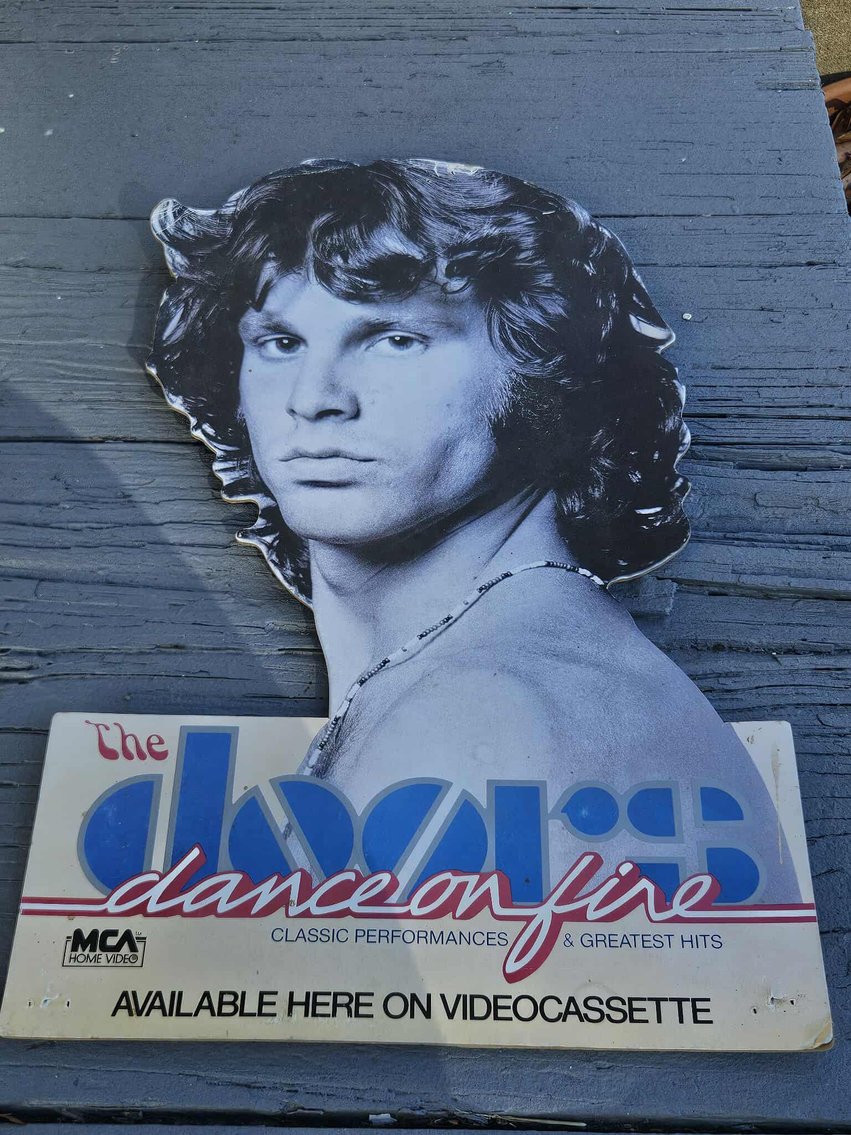 Image for Sold! Vinyl Vault 2: Rare Record & Signed Music Memorabilia Auction Results - $4,387 realized