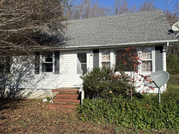 Image for SOLD: $181,610 (127% Over Appraisal) — 3 BR Home in Sutherland, VA