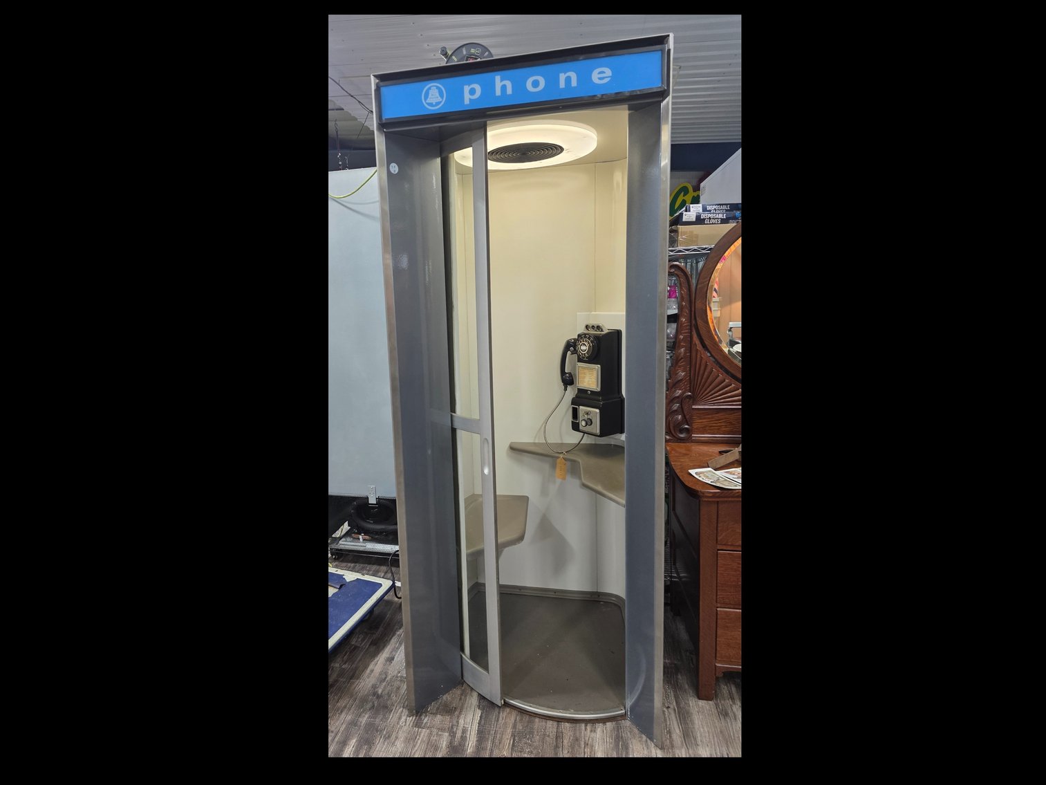 Image for SUCCESS: New Year’s Day LIVE Auction — An Annual Tradition