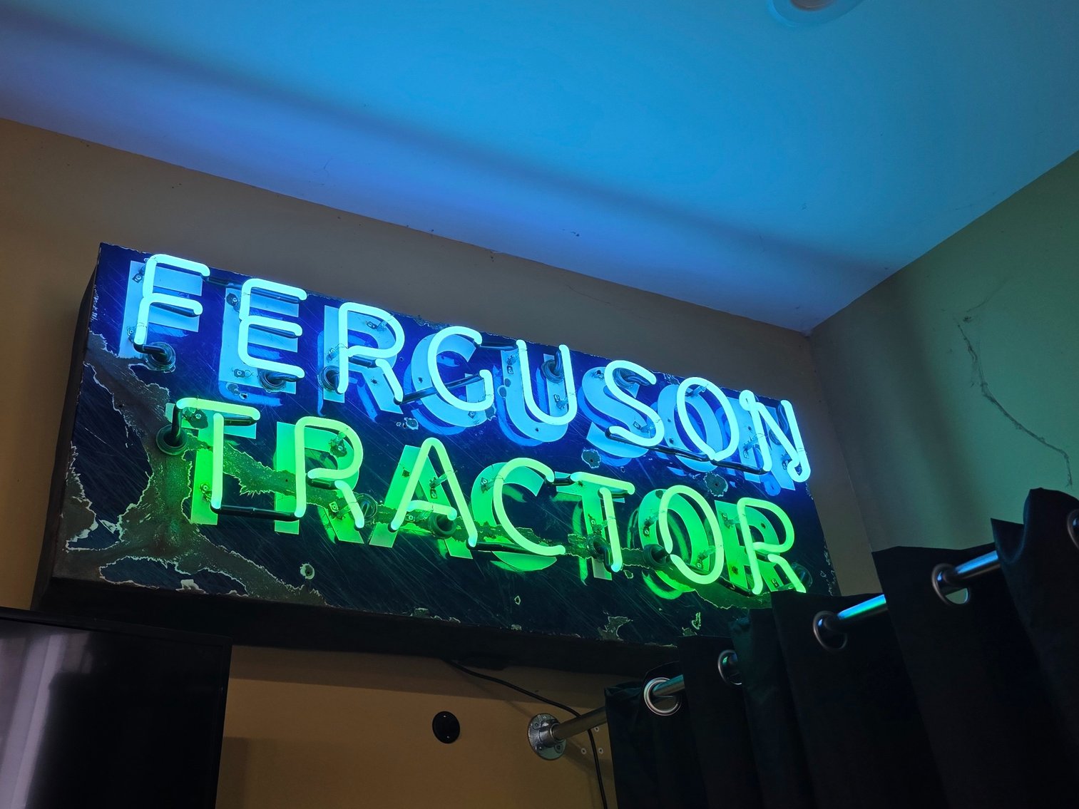 Image for SUCCESS: New Year’s Day LIVE Auction — An Annual Tradition