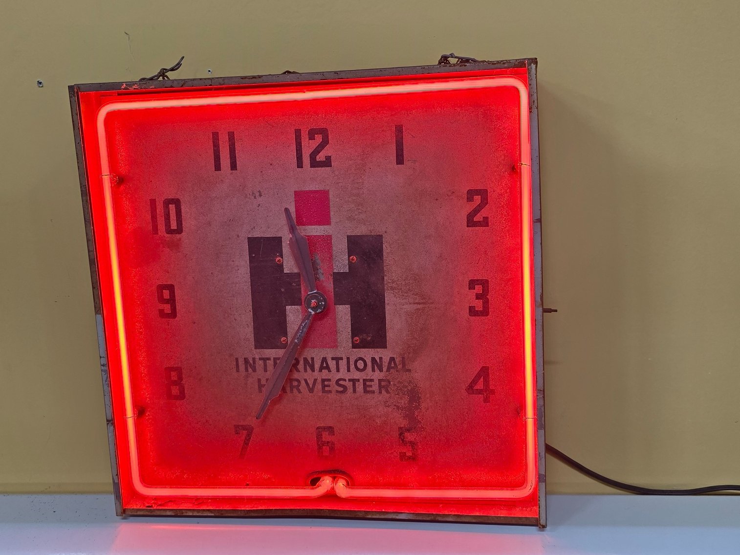 Image for SUCCESS: New Year’s Day LIVE Auction — An Annual Tradition