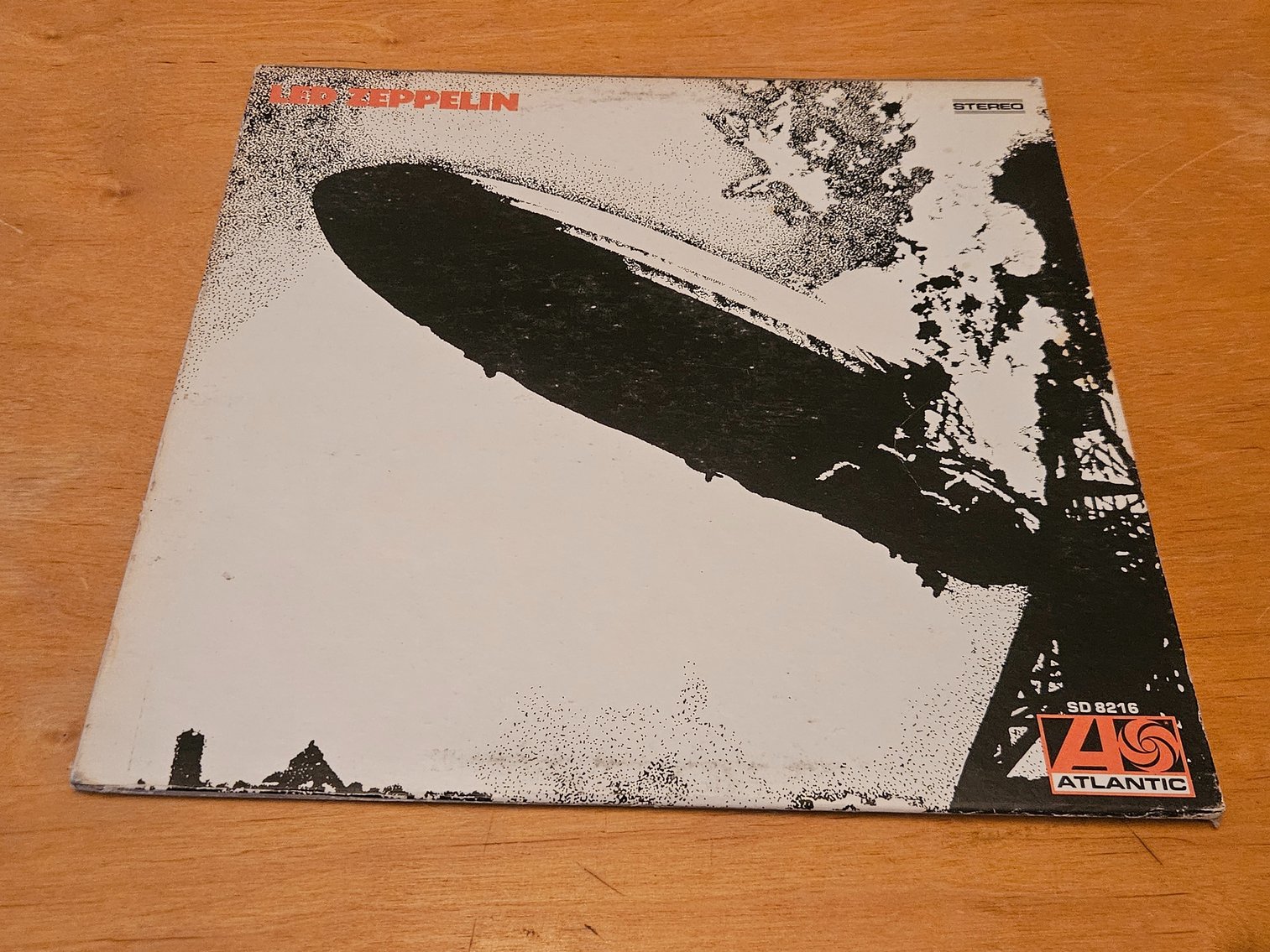 Image for Sold! Vinyl Vault 2: Rare Record & Signed Music Memorabilia Auction Results - $4,387 realized