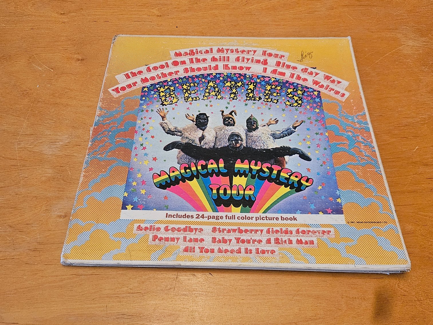 Image for Sold! Vinyl Vault 2: Rare Record & Signed Music Memorabilia Auction Results - $4,387 realized