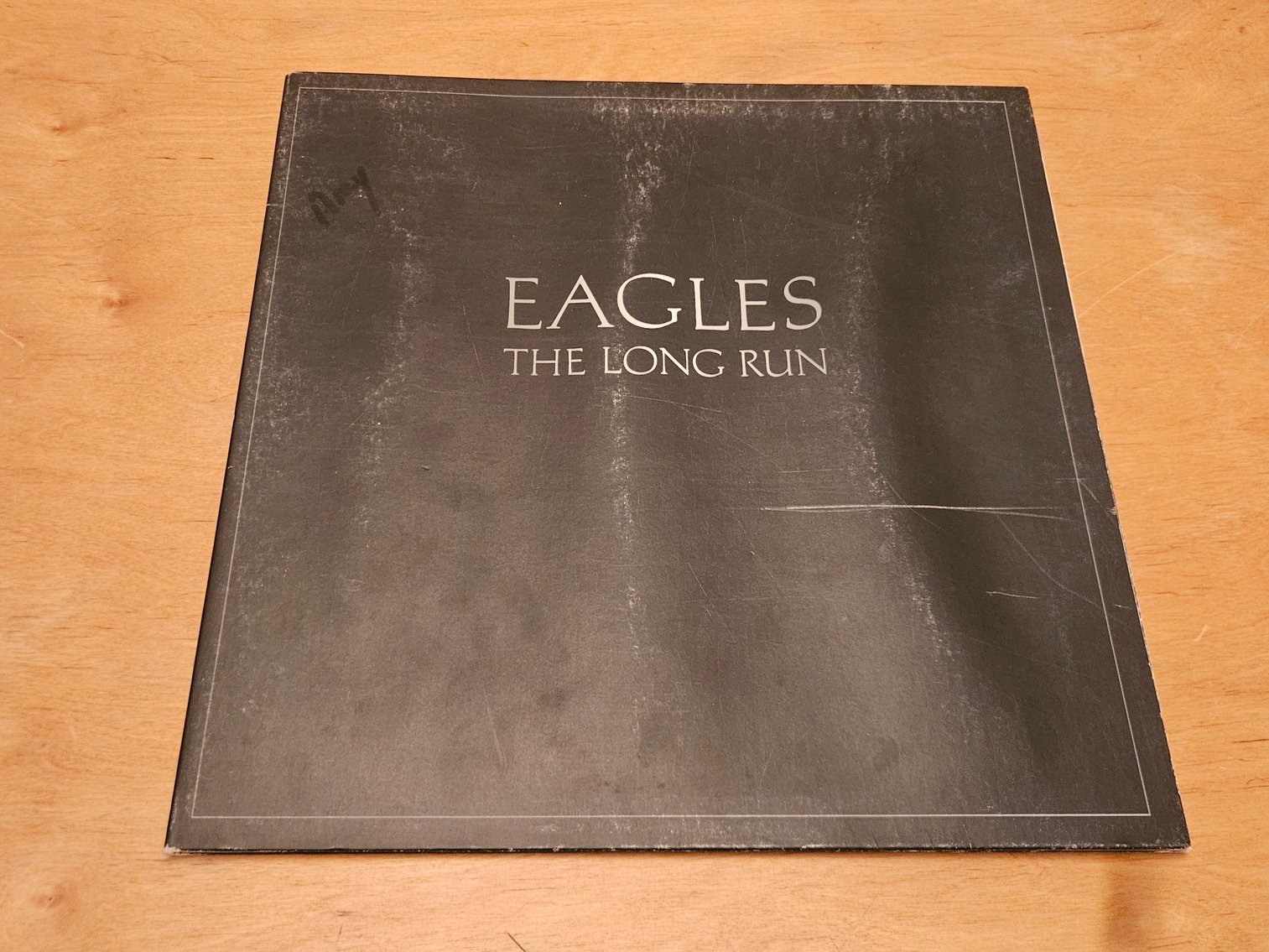 Image for Sold! Vinyl Vault 2: Rare Record & Signed Music Memorabilia Auction Results - $4,387 realized