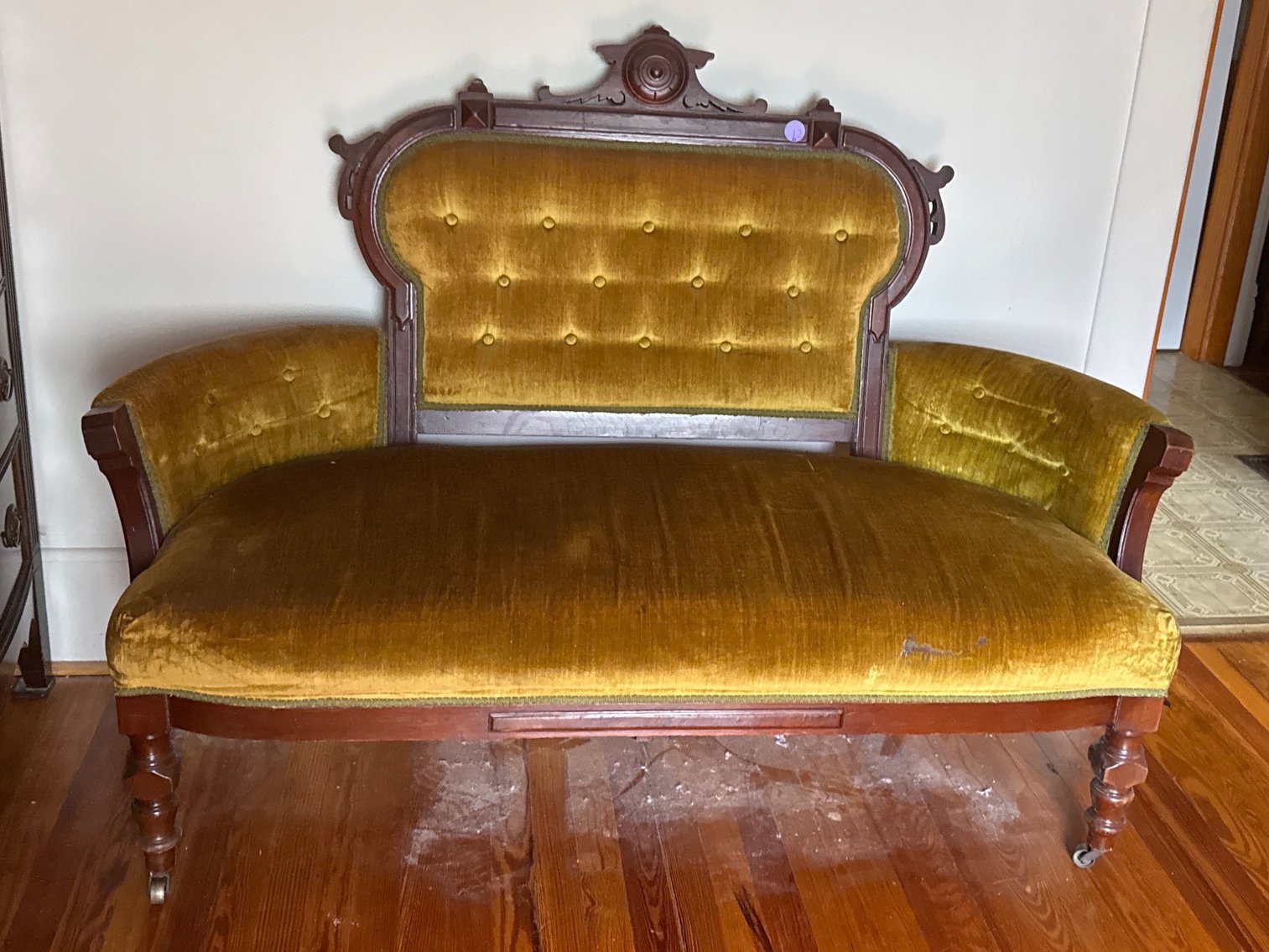 Image for West Point, VA Estate Auction – Antiques, Furniture, Sterling, Jewelry, Tools & More (50+ Year Collection)