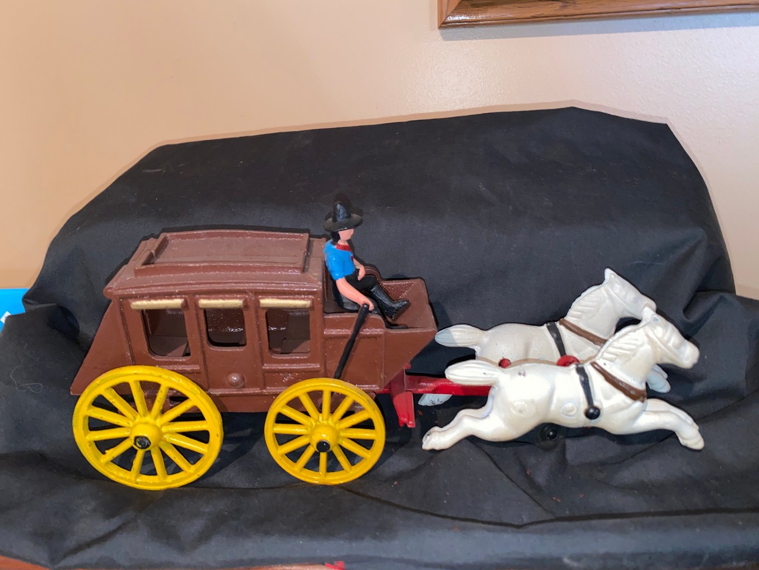 Image for Waynesburg, PA – Antiques, Collectibles, Vintage Toys, Furniture, and More!