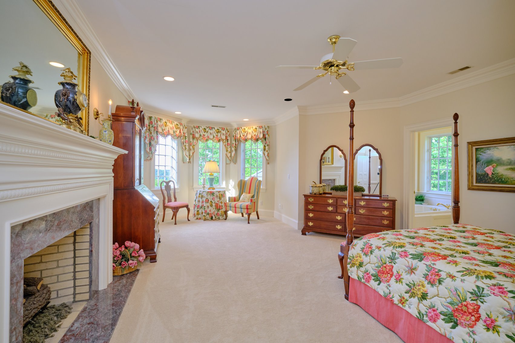 Image for SOLD $1,255,000 - 4 Bedroom Colonial Style Home