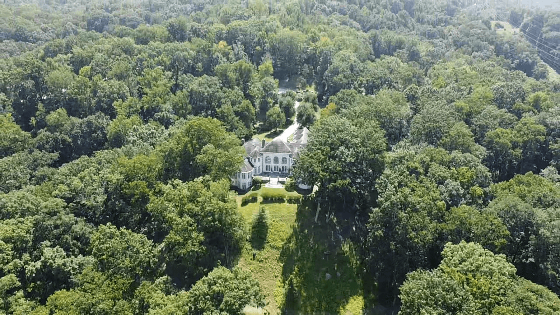 Image for SOLD $1,255,000 - 4 Bedroom Colonial Style Home