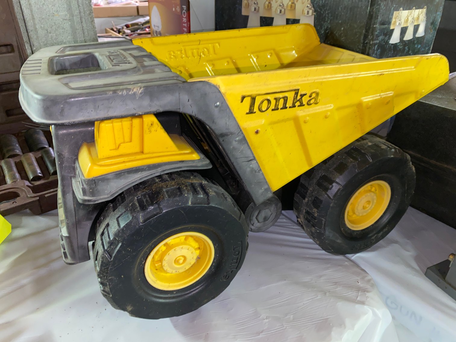 Image for Jane Lew, WV - Lawn Care, Tools, Shop Items, Household Goods, Electronics and Much More!