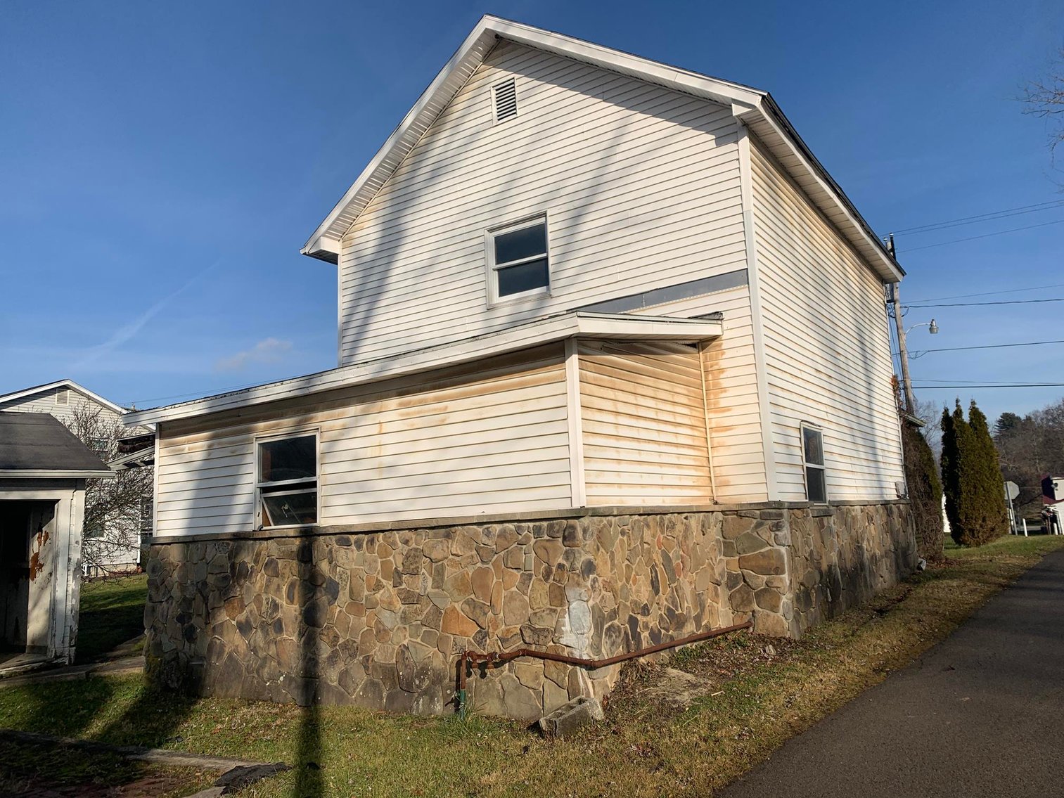 Image for SOLD - 3 Bedroom Home on Corner Lot Selling to the Highest Bidder