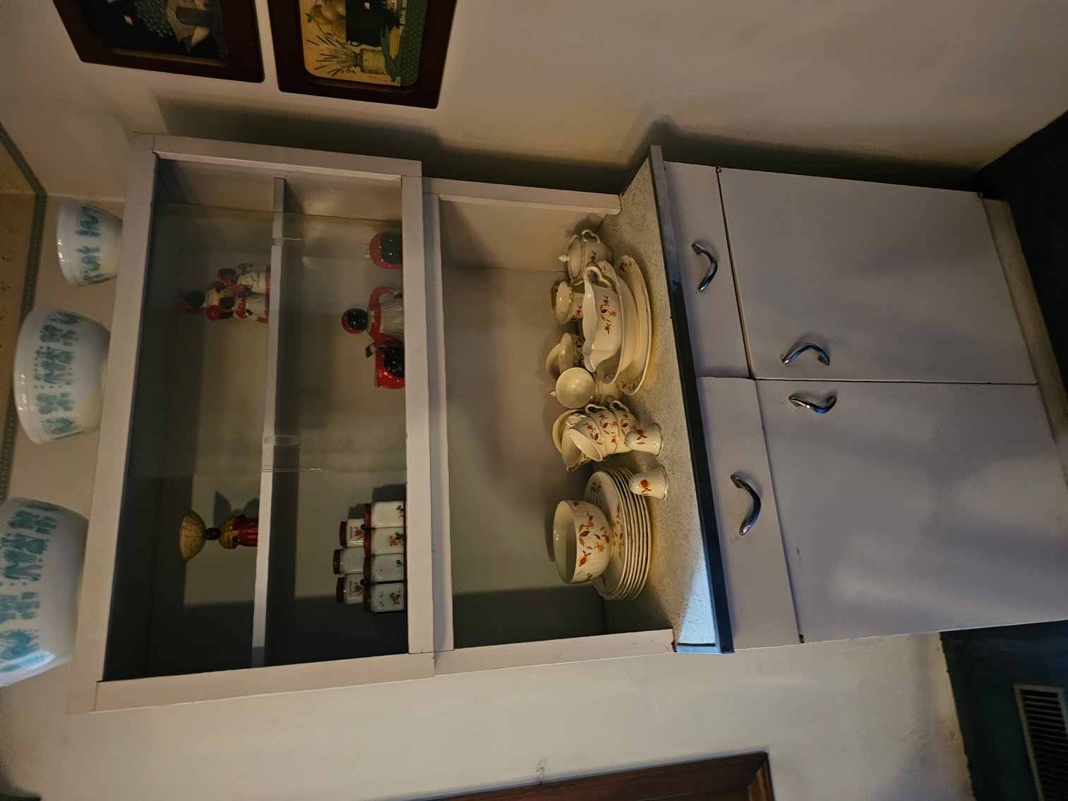 Image for Van, WV - Tools, Furniture, Toys, Vintage Items, Collectables, Artwork, and More!